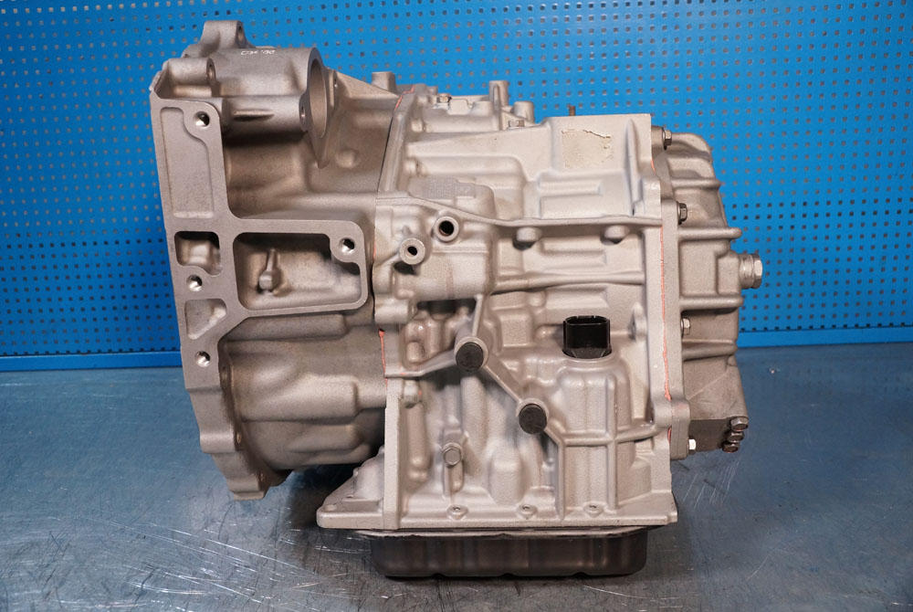 U760f (305000T040)