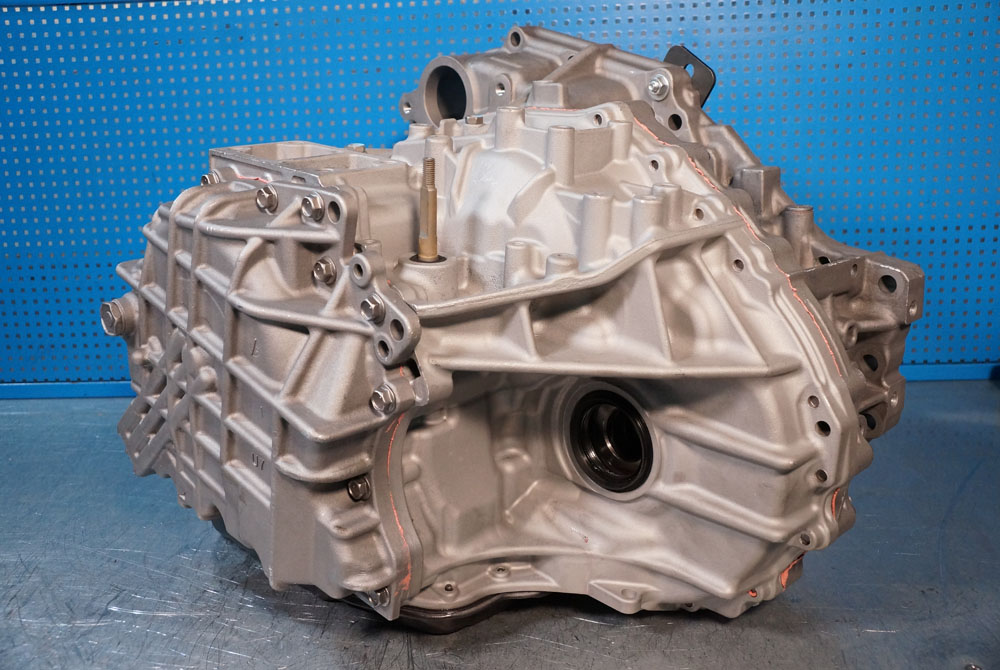 U760f (305000T040)